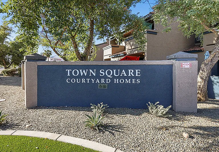 Town Square Courtyard Sign