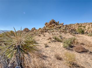55290 Skyline Ranch Rd, Pioneertown, CA 92268
