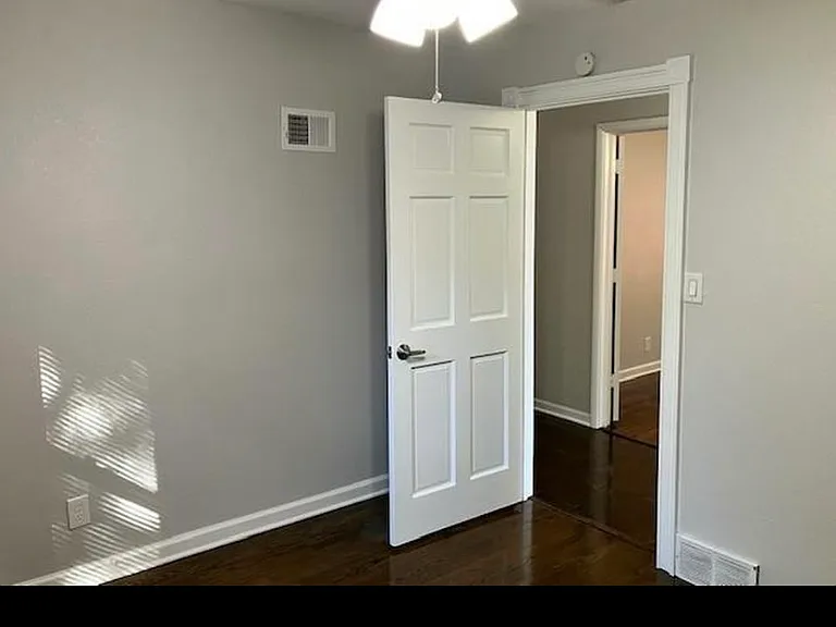 1312 N 11th St — Photo 14