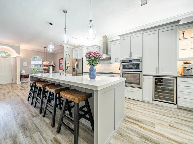 5121 NW 76th Ln — Photo 15