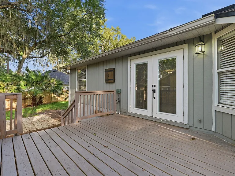 11238 NW 35th Ave — Photo 19