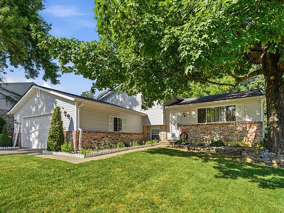 2nd image of 5651 Crestview Dr