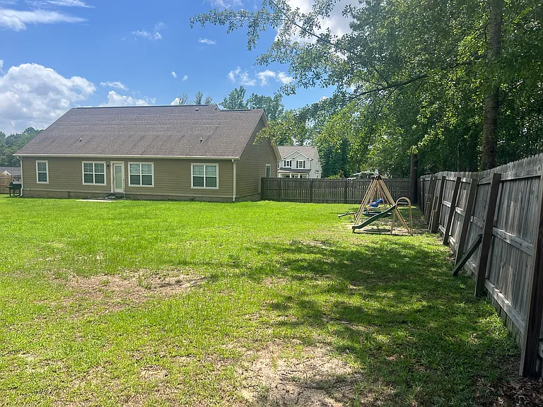 203 Tannery Ln — Photo 34
