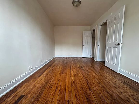 4th image of 39-86 46th St #2
