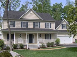 3824 Waterwheel Dr, Midlothian, VA 23112