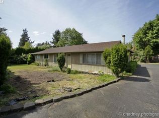 15811 SE Clinton St, Portland, OR 97236