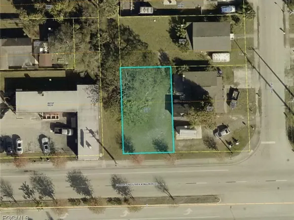 2967 Dr Martin Luther King Jr Blvd, Fort Myers, FL 33916