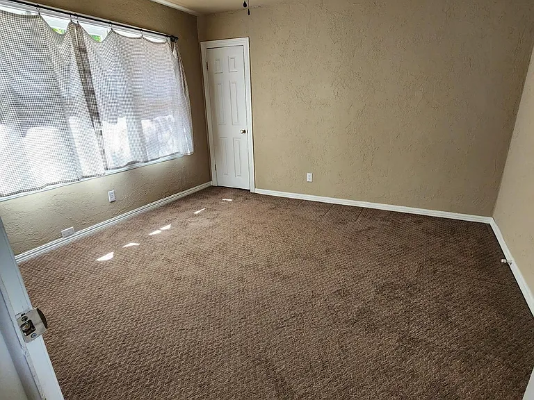 2514 NW 46th St — Photo 9