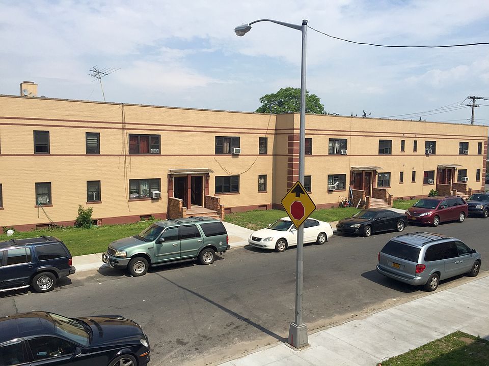 1st image of 10246 184th St #2