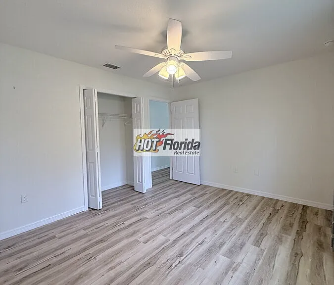 2320 W Wellston Rd — Photo 21