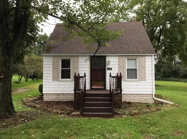 7476 Ivydale Ave NW, North Canton, OH 44720