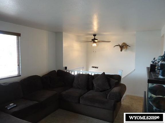 4th image of 1180 Palisades Ct