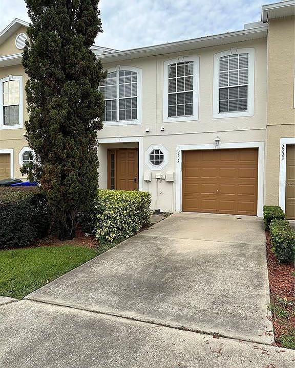 1st image of 3805 Hampstead Ln