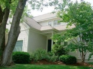 9 Arbor Rd, South Burlington, VT 05403