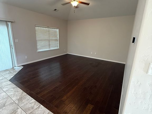 4th image of 610 Silverado Dr