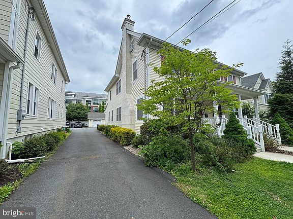 4th image of 16 Harris Rd