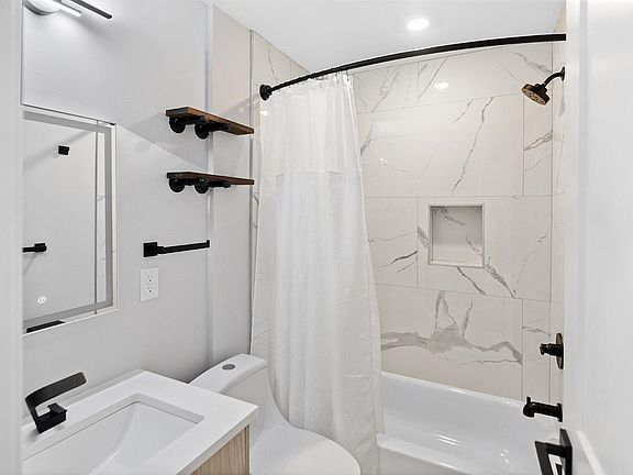 5th image of 3918 Haverford Ave #4