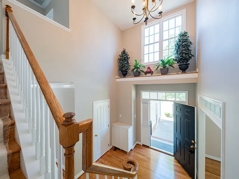 9721 Pemberton Crossing Dr — Photo 36