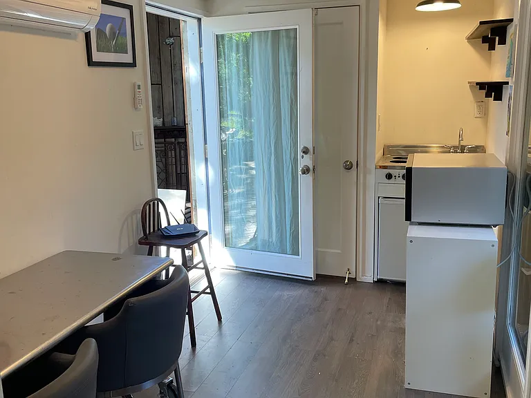 209 Moraga Way — Photo 12
