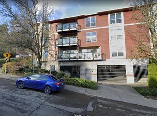 1033 SW Gibbs St UNIT 102, Portland, OR 97239