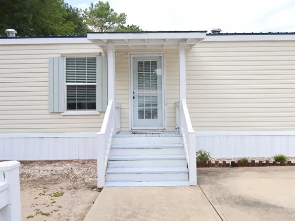 142 Offshore Dr., Murrells Inlet, SC 29576