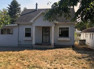 17424 SE Main St, Portland, OR 97233