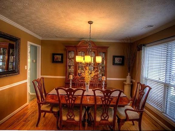 Dining Room 1