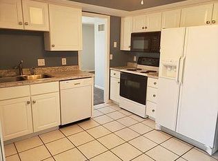 2901 Interlacken Dr, Springfield, IL 62704