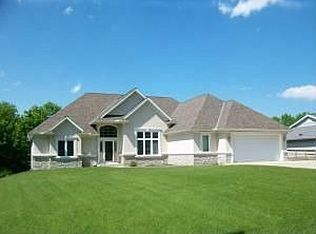 11266 W Cold Spring Rd, Greenfield, WI 53228