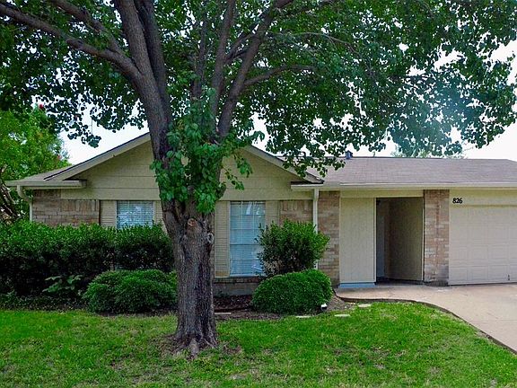 2nd image of 826 W Embercrest Dr