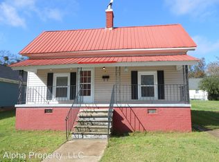 114 4th St #25, Fountain Inn, SC 29644