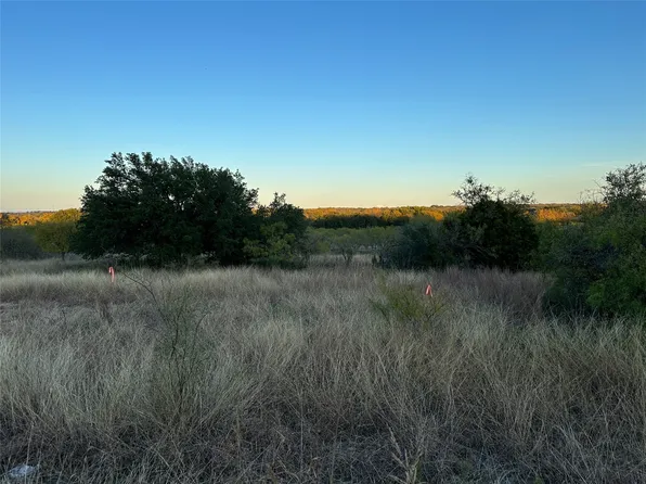421 S Beacon Ln, Brownwood, TX 76801