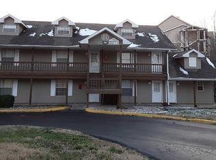 5 Memory Ln APT 8, Branson, MO 65616