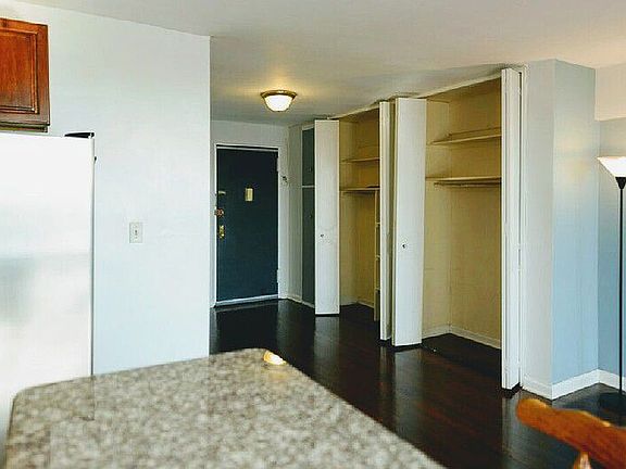 2nd image of 1271 51st St #6U