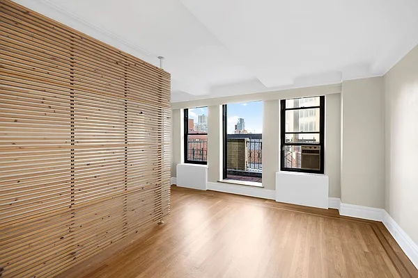 Rented by Compass | media 17