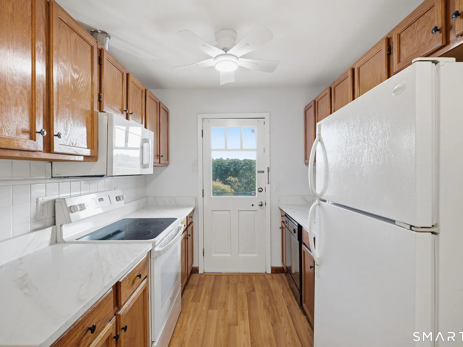 2 bed, 810 sqft, $2,500 — Photo 4