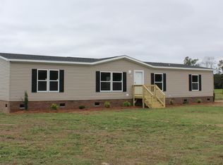 1764 Sarecta Rd, Beulaville, NC 28518