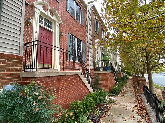 2nd image of 8181 Skelton Cir