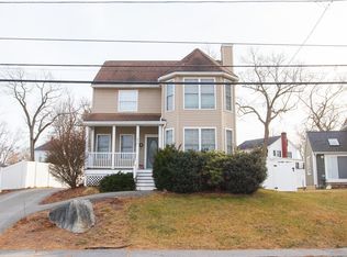 694 Westford St, Lowell, MA 01851