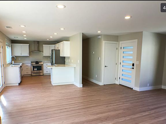 3rd image of 1456 Meridian Ave