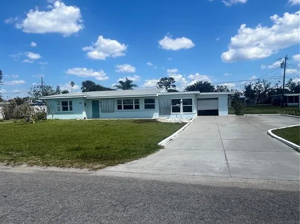 4761 Lemon Bay Dr, Venice, FL 34293