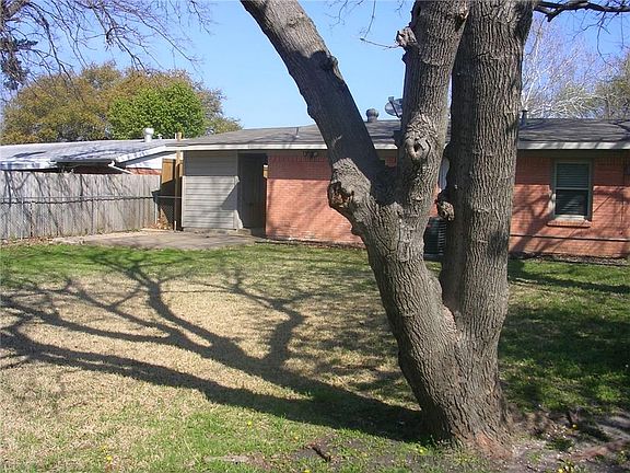 2nd image of 2514 San Medina Ave
