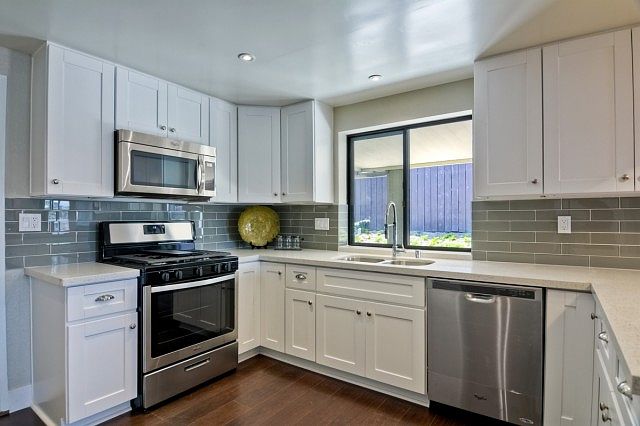 1st image of 4642 Huggins Way