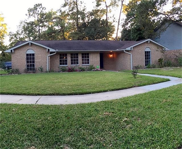 1st image of 1726 Cobble Creek Dr