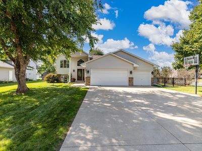800 Walnut St S, Belle Plaine, MN, 56011