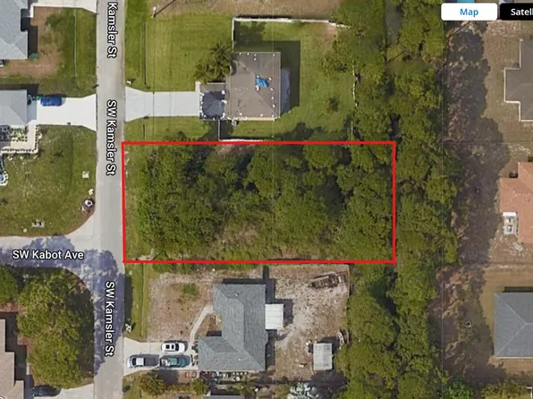 4047 SW Kamsler Street, Port St Lucie, FL 34953