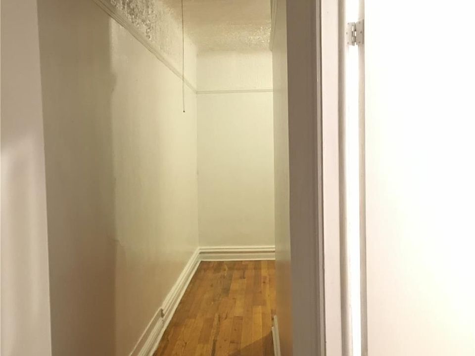 1st image of 216 Bradhurst Ave APT 19