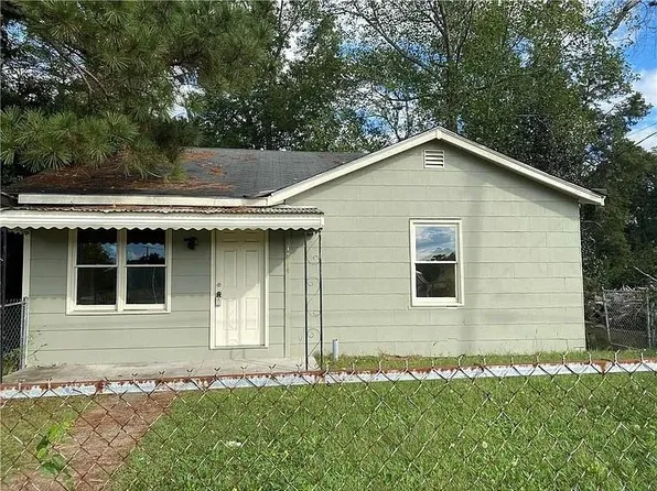 1714 20th Ave, Phenix City, AL 36867