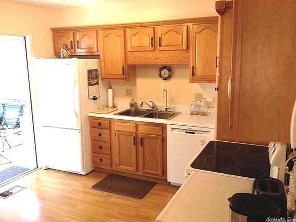 5th image of 609 N Circle High Dr