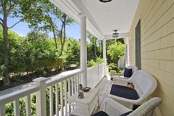 3rd image of 5 Mulford Ave
